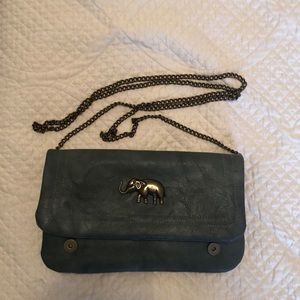 Super cute and unique crossbody bag!